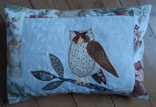 Louise Bell Quilts, Owl cushion, pale, left