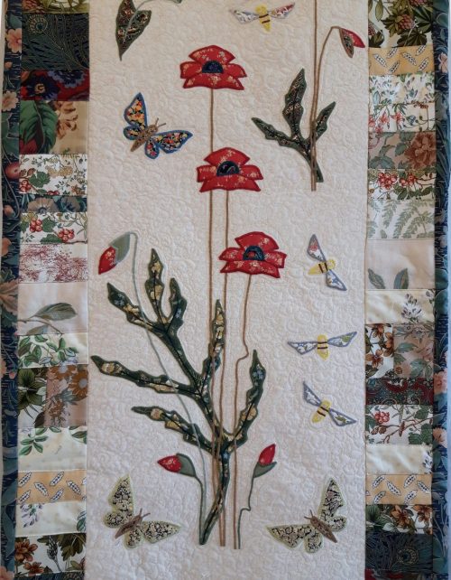 Louise Bell Quilts, 2023, Wall hanging Poppies, detail
